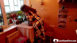 Orada idi, isti alt paltarı və corab belə ki, oldum sərt трахнуть onun