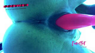 Điếm không biết xấu hổ và cho con Bú Thủ dâm tại trung Tâm Thể dục